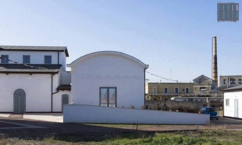 Un laboratorio artistico che si trova ai "margini" di Bari: � lo "Speciale Tarshito"